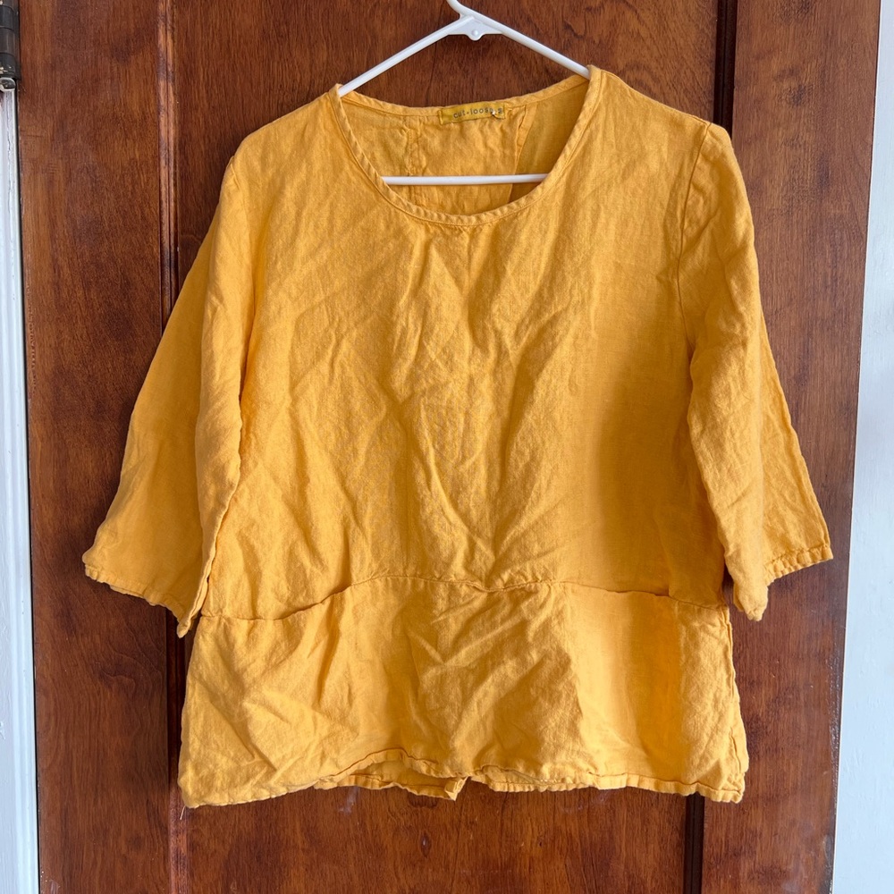 Cutloose 100% linen sunflower top